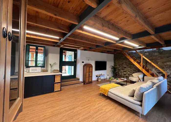 Rural Lambre By Miramar Holiday home *